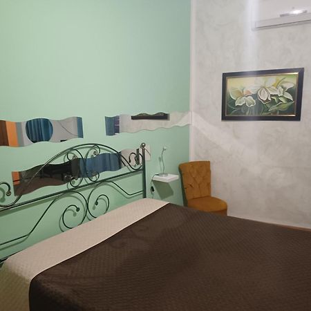 Nostra Casa Suites Palermo Phòng bức ảnh