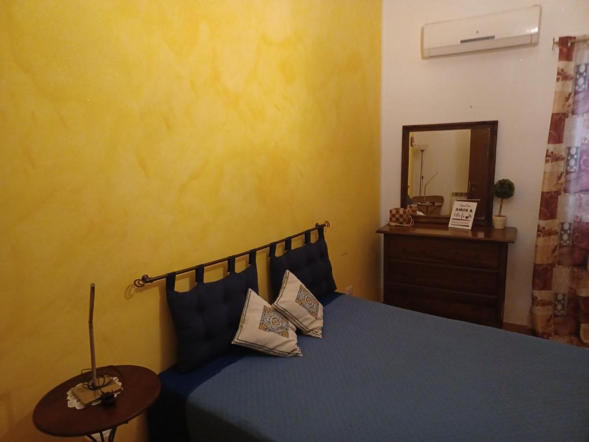 Nostra Casa Suites Palermo Phòng bức ảnh